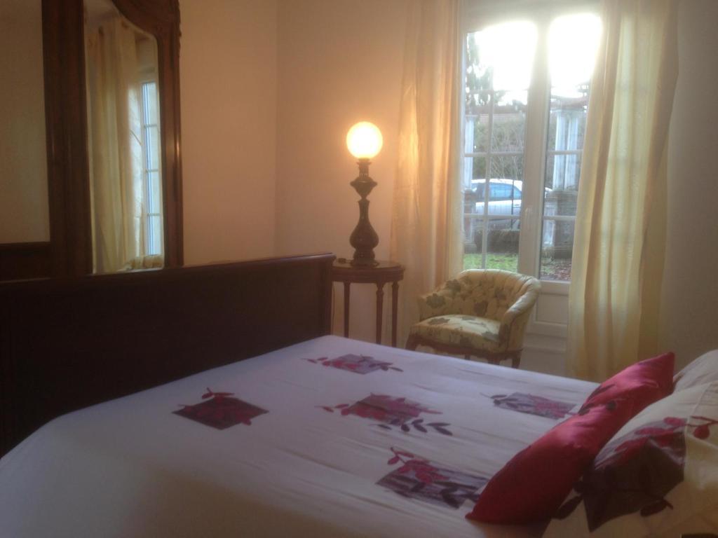Top' Appart Hotel Pont-Sainte-Maxence Oda fotoğraf