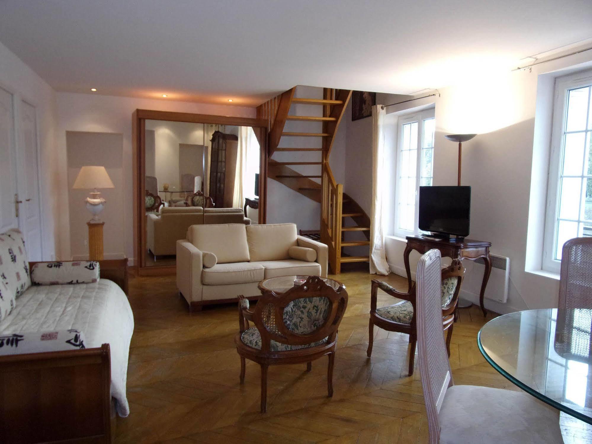 Top' Appart Hotel Pont-Sainte-Maxence Dış mekan fotoğraf